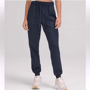 Lululemon stretch high rise jogger